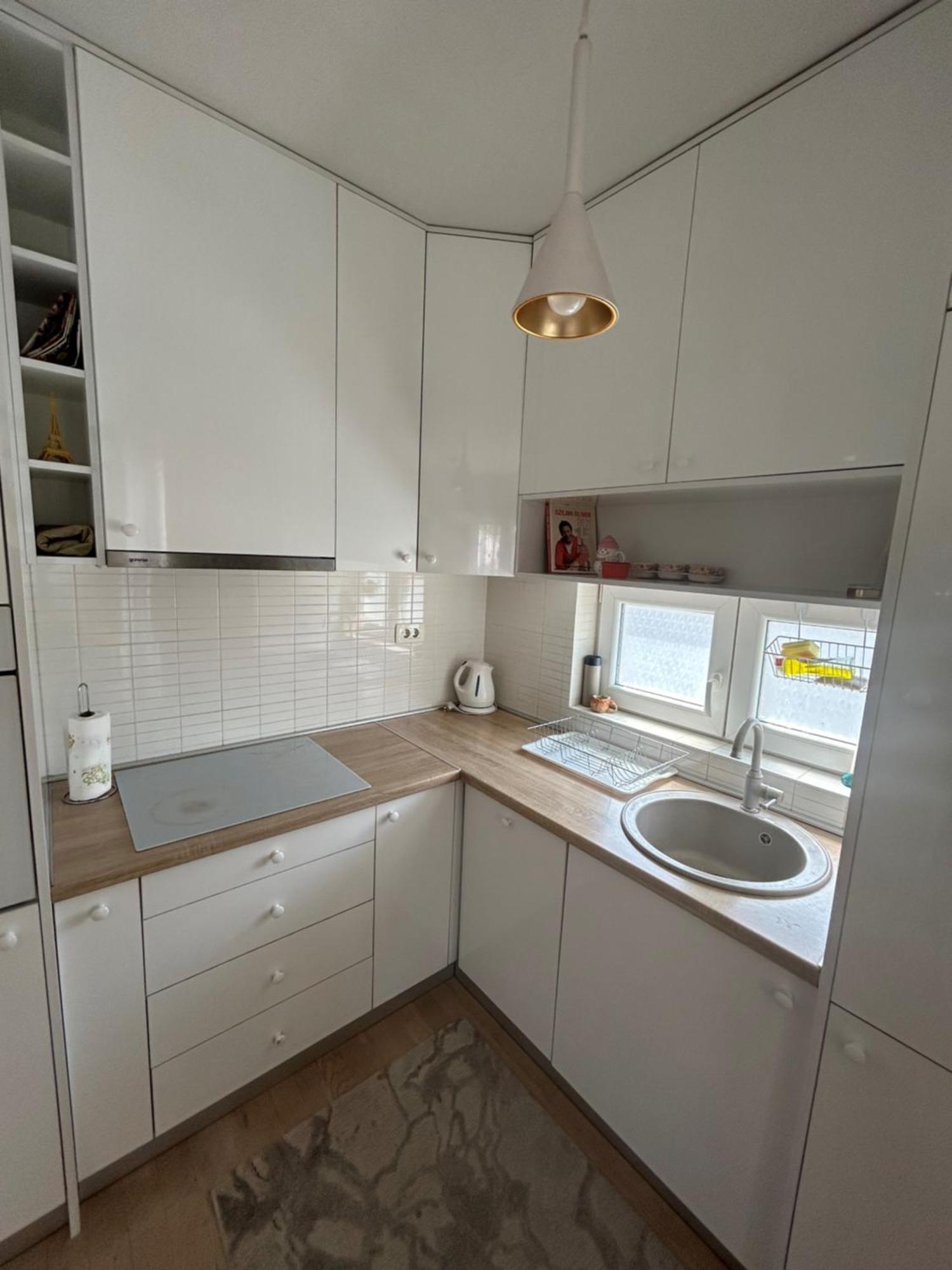 Ana'S 2 Bedrooms Lovely Flat 포드고리차 외부 사진